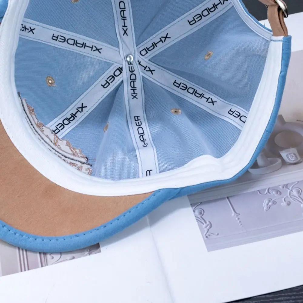 Versatile Korean Style Short Brim Baseball Hat Casual Cotton Letter Baseball Cap Soild Color Embroidery Sunscreen Hat Women
Versatile Korean Style Short Brim Baseball Hat Casual Cotton Letter Baseball Cap Soild Color Embroidery Sunscreen Hat Women