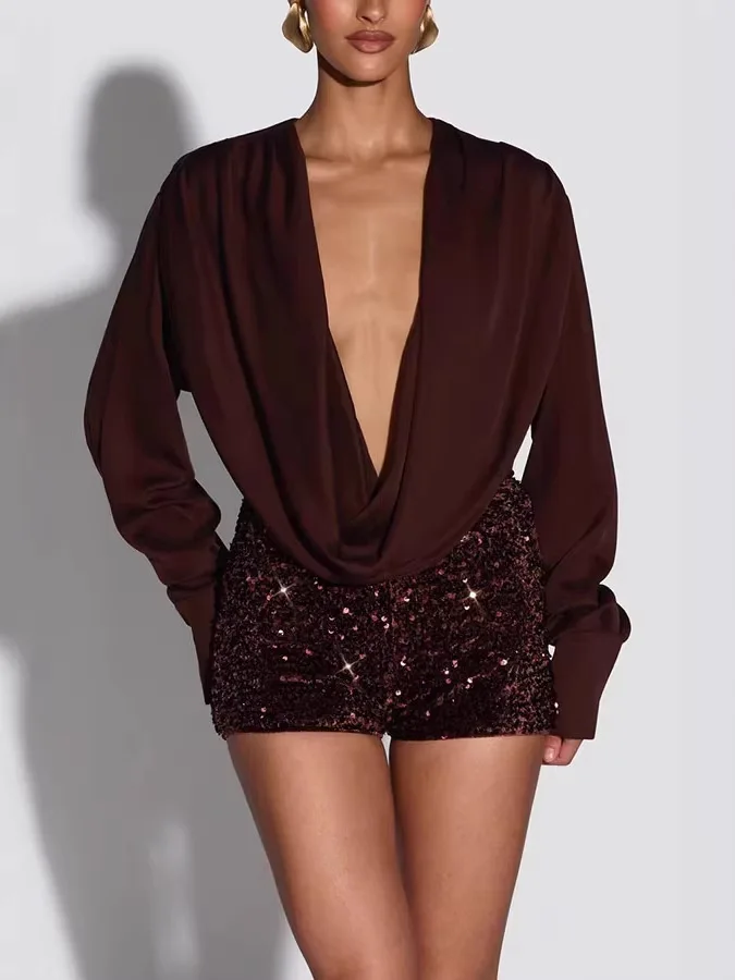 Shiny Sequin High Waist Shorts Set Long Sleeve Deep V Neck Two Piece Women's Fashion Sexy Suit for Party All Seasons Universal
Shiny Sequin High Waist Shorts Set Long Sleeve Deep V Neck Two Piece Women's Fashion Sexy Suit for Party All Seasons Universal