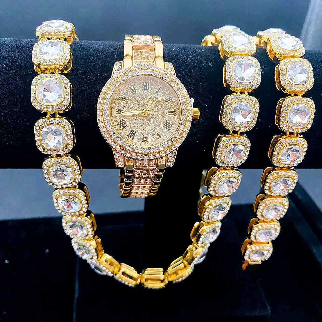 3 шт. часы Iced Out для женщин, браслет + ожерелья для мужчин, золотая цепочка для часов, блестящий комплект ювелирных изделий для мужчин, простые часы Reloj Mujer
3 шт. часы Iced Out для женщин, браслет + ожерелья для мужчин, золотая цепочка для часов, блестящий комплект ювелирных изделий для мужчин, простые часы Reloj Mujer