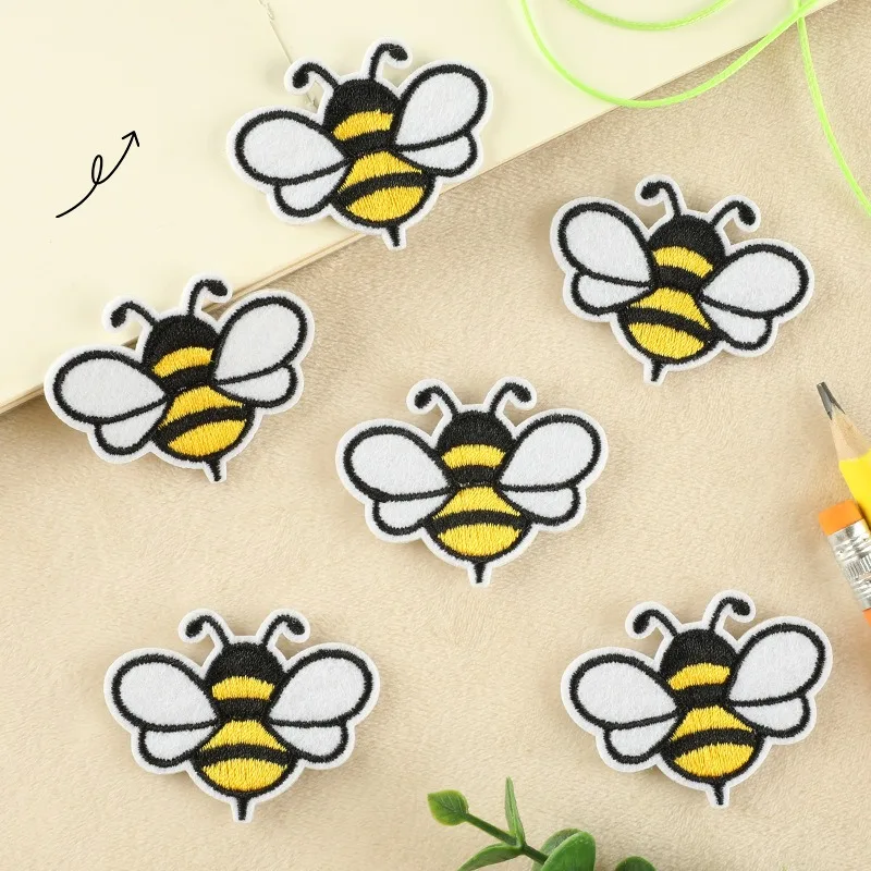 5pcs Little Bee Sew-on Embroidered Badge Patches for DIY T-shirt Backpack Hat Clothing Note Appliques Sticker
5pcs Little Bee Sew-on Embroidered Badge Patches for DIY T-shirt Backpack Hat Clothing Note Appliques Sticker