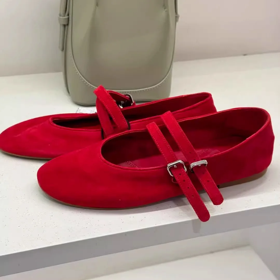 Red Retro Suede Temperament Shallow Flats Straight-Strap Buckle Versatile Mary Jane Comfortable Soft Leather Women's Shoes
Red Retro Suede Temperament Shallow Flats Straight-Strap Buckle Versatile Mary Jane Comfortable Soft Leather Women's Shoes
