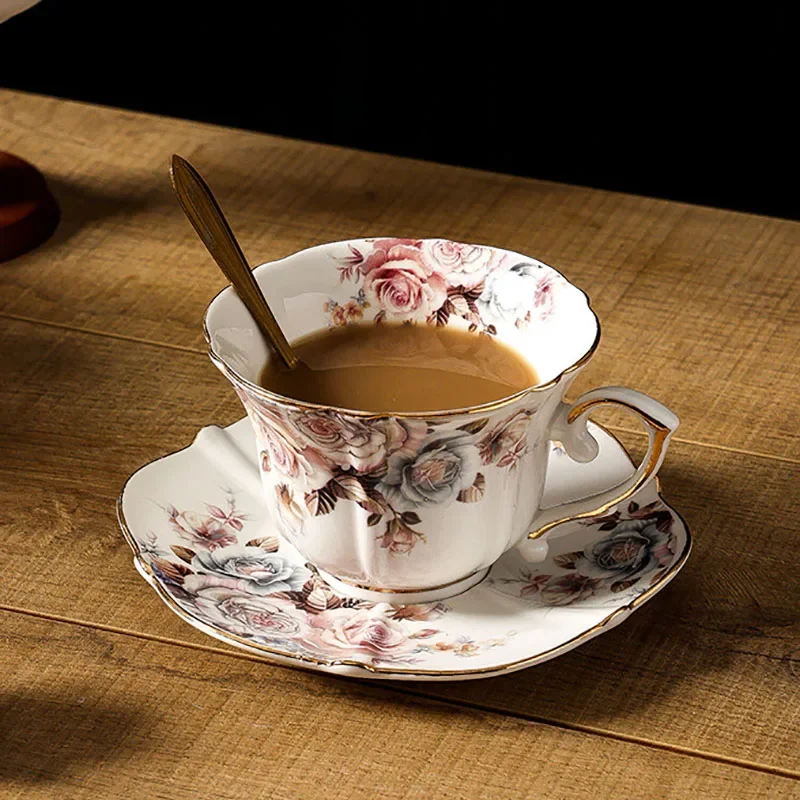 saucer Dining Table Coffee Mug Milk Mugs Gold-plated Lace Edge Classical Ceramic Cup
saucer Dining Table Coffee Mug Milk Mugs Gold-plated Lace Edge Classical Ceramic Cup