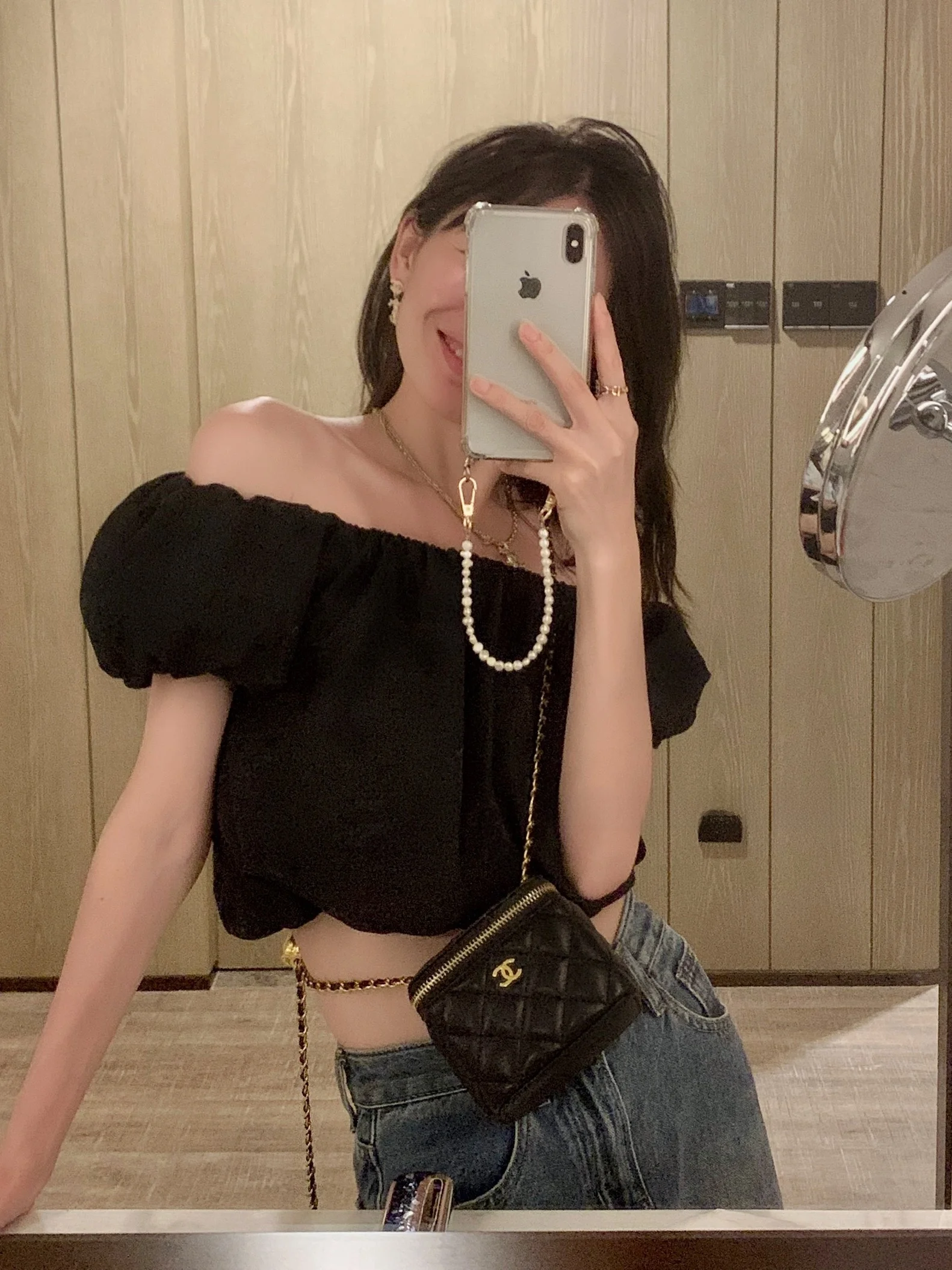 Shoulder Bared One Color Two Tone Shirt Collar Neck Top Women Summer Short Sleeve Casual Straight Fit Commute Style Blouse
Shoulder Bared One Color Two Tone Shirt Collar Neck Top Women Summer Short Sleeve Casual Straight Fit Commute Style Blouse