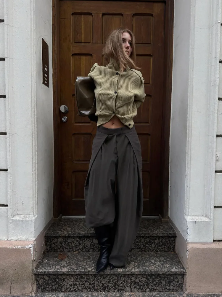 Женский однотонный вязаный кардиган с воротником-стойкой, повседневный элегантный короткий свитер с длинными рукавами, 2021, женский зимний повседневный трикотаж для поездок на работу
Женский однотонный вязаный кардиган с воротником-стойкой, повседневный элегантный короткий свитер с длинными рукавами, 2021, женский зимний повседневный трикотаж для поездок на работу