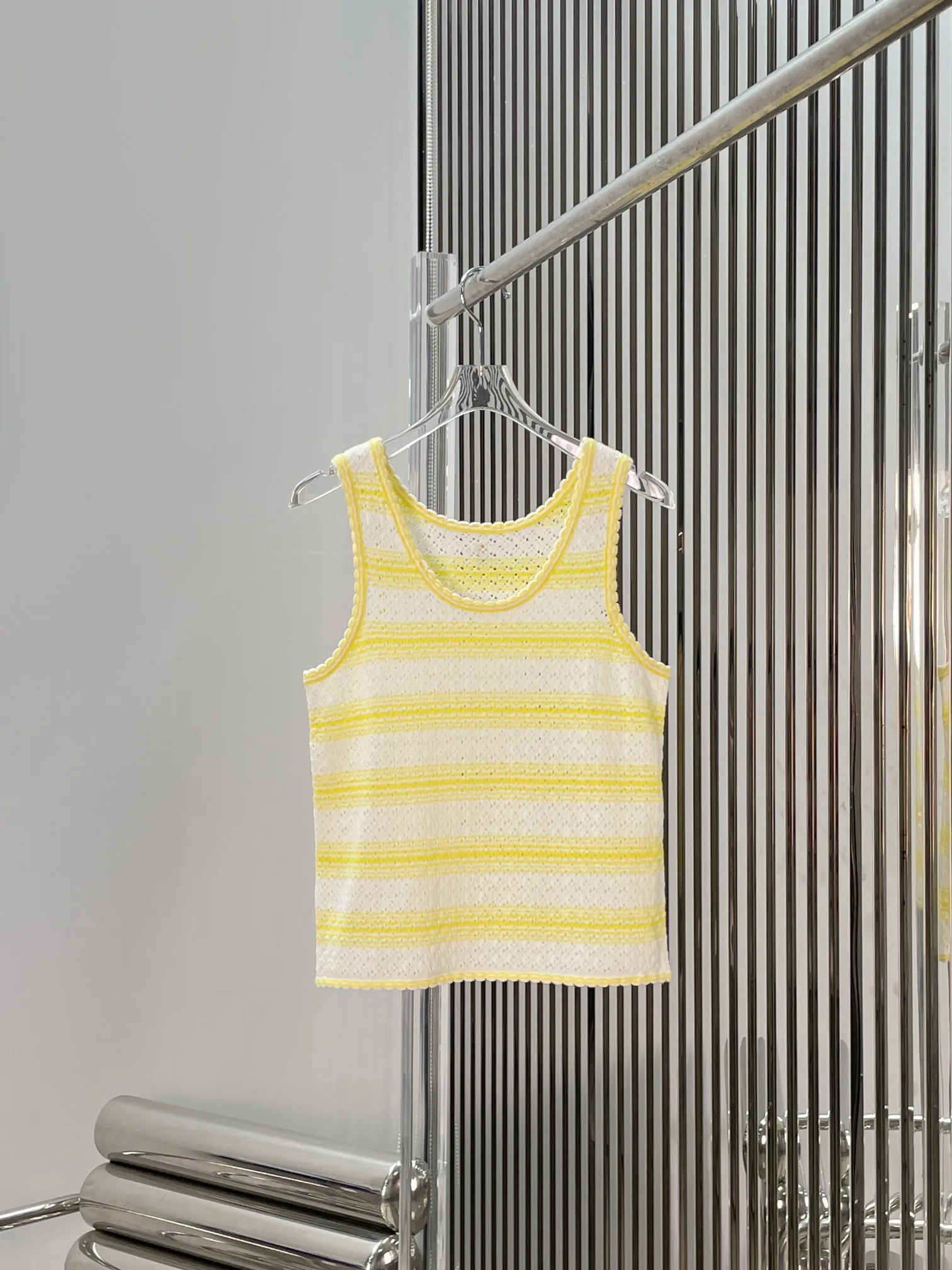 Fashionable Slimming Sleeveless Stripe Hollow out Lace Knitted Vest Top Versatile round Neck H-Shape Outerwear for Women
Fashionable Slimming Sleeveless Stripe Hollow out Lace Knitted Vest Top Versatile round Neck H-Shape Outerwear for Women