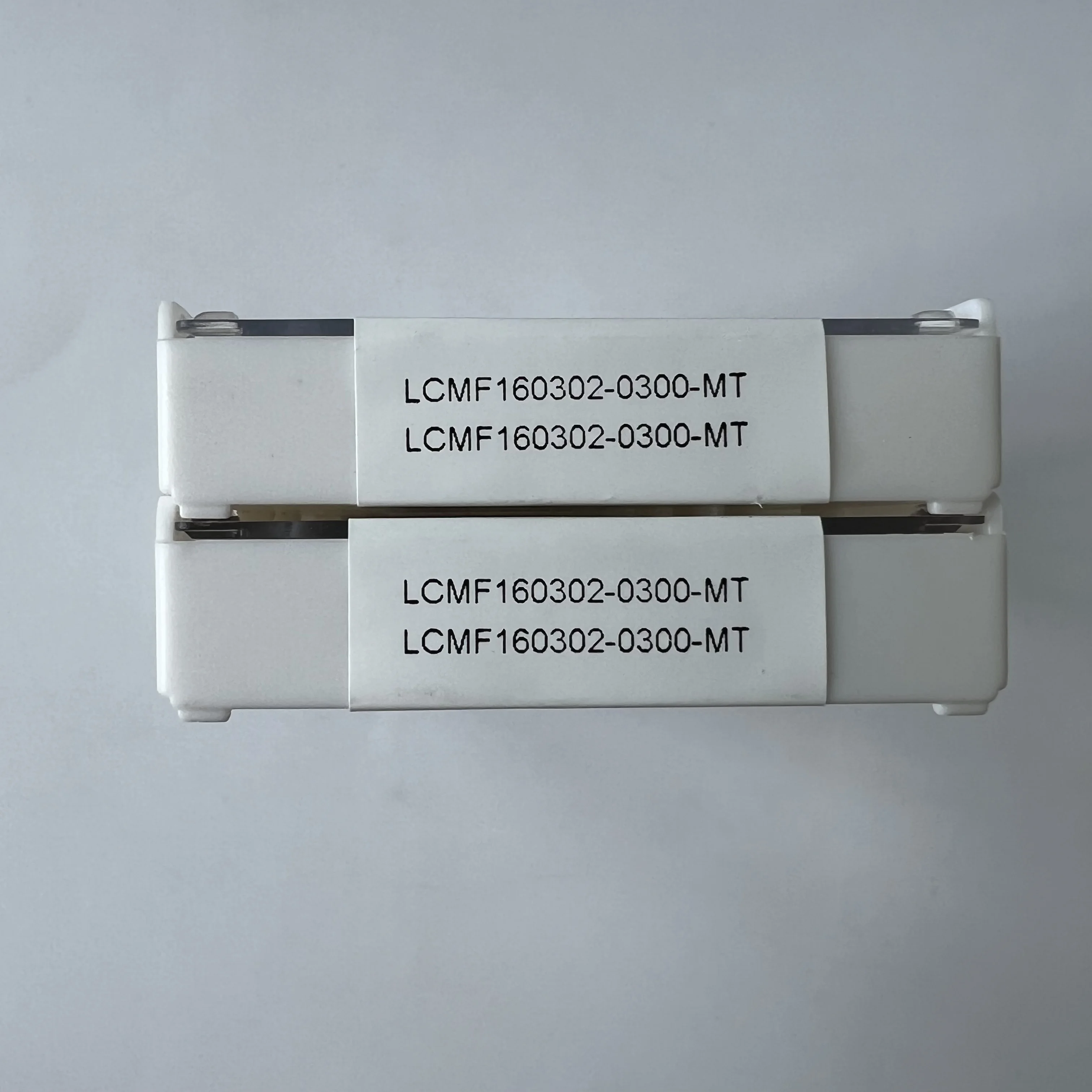 LCMF160302-0300-MT Лезвие с ЧПУ CP500
LCMF160302-0300-MT Лезвие с ЧПУ CP500