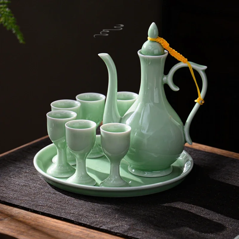 Chinese style wine divider ceramic retro wine jug 20ml goblet antique invitation wine jug set gift box set
Chinese style wine divider ceramic retro wine jug 20ml goblet antique invitation wine jug set gift box set