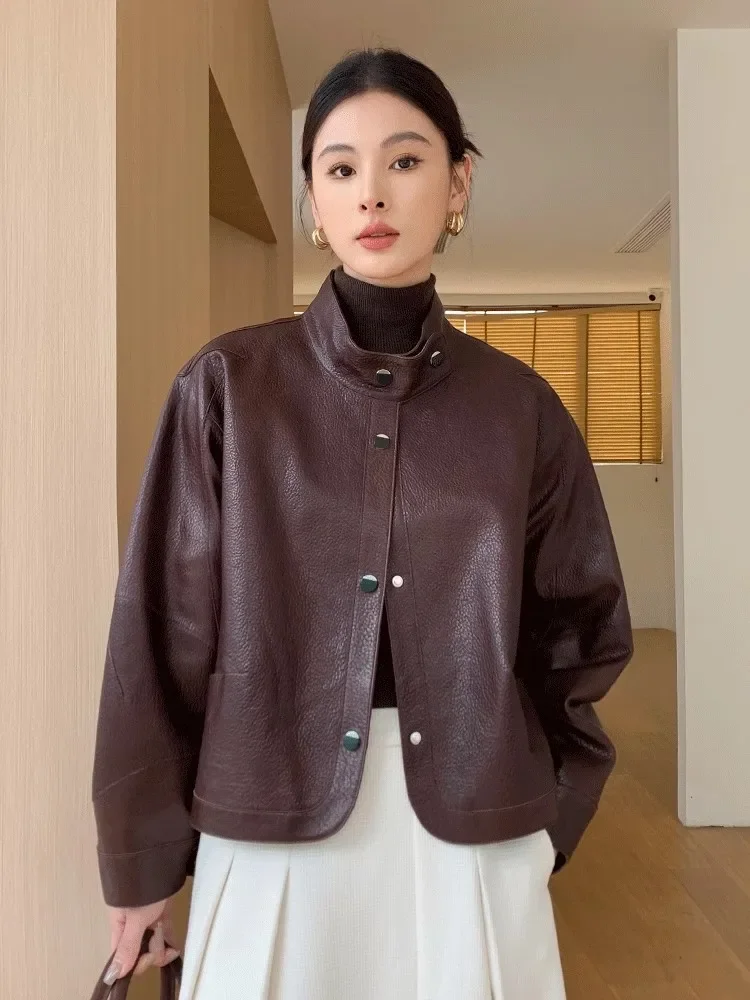 Casual Short Genuine Leather Jackets Women Spring Autumn High-end Simple Stand Collar Bubble Lychee Texture Real Sheepskin Coat
Casual Short Genuine Leather Jackets Women Spring Autumn High-end Simple Stand Collar Bubble Lychee Texture Real Sheepskin Coat