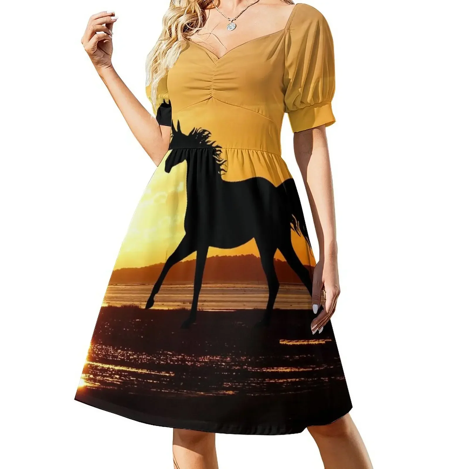 Beautiful sunset horses on the summer sand beach Short-Sleeved Dress ladies dresses for special occasion Dress
Beautiful sunset horses on the summer sand beach Short-Sleeved Dress ladies dresses for special occasion Dress