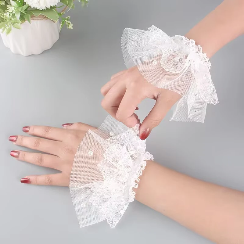Ruffled Floral Lace Fake Sleeves Wrist Elastic Cuff Short Bridal Wedding Fingerless Gloves Cosplay Photo Props White Bracelet
Ruffled Floral Lace Fake Sleeves Wrist Elastic Cuff Short Bridal Wedding Fingerless Gloves Cosplay Photo Props White Bracelet