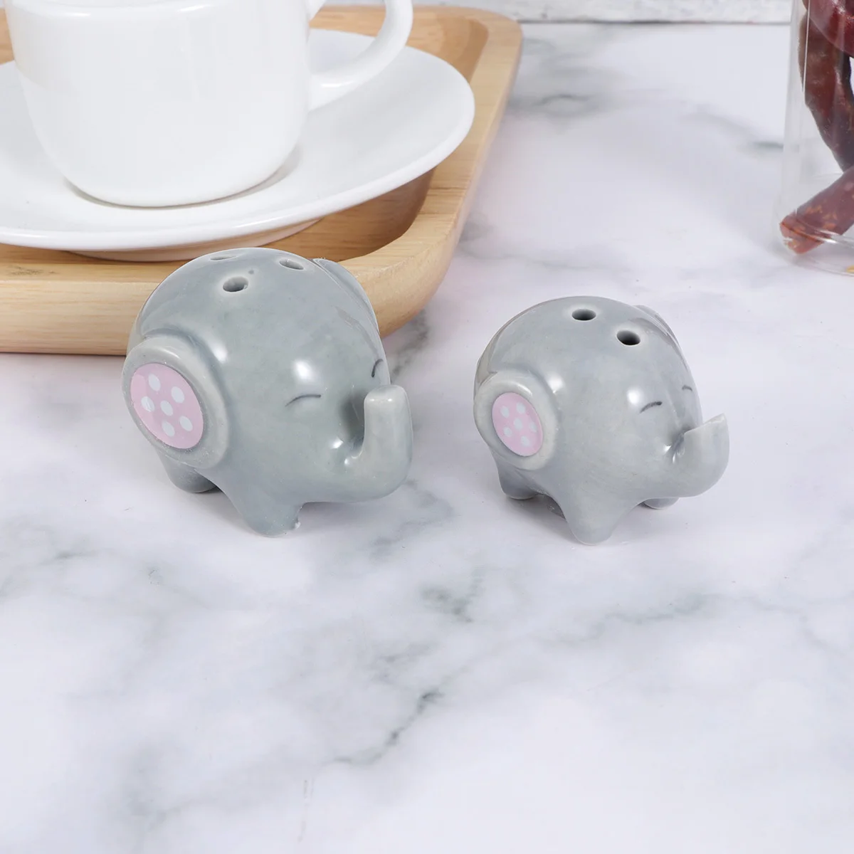 2Pcs Ceramic Elephant Seasoning Bottles Pink Cartoon Shape Kitchen Spice Jars Salt Sugar Container Creative Kitchen Condiment
2Pcs Ceramic Elephant Seasoning Bottles Pink Cartoon Shape Kitchen Spice Jars Salt Sugar Container Creative Kitchen Condiment