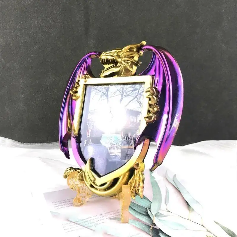 Photo Frame Decor Silicone Mold Semi-stereoscopic Pterosaur Epoxy Resin Casting Pendant Mold Suitable for Diy Craft
Photo Frame Decor Silicone Mold Semi-stereoscopic Pterosaur Epoxy Resin Casting Pendant Mold Suitable for Diy Craft