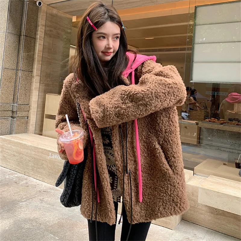 Women's New Comfortable Fur Coat Winter Luxury 100% Wool Fur Jacket For Cold Prevention Hooded Design Cashmere Coat
Women's New Comfortable Fur Coat Winter Luxury 100% Wool Fur Jacket For Cold Prevention Hooded Design Cashmere Coat