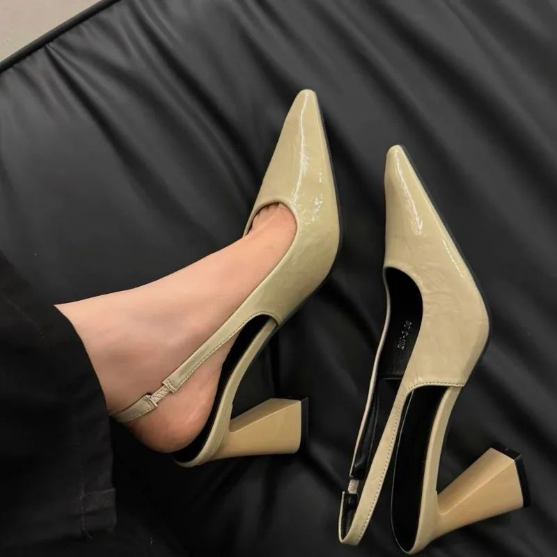 Block Heels Clear Sandals Female Shoe Chunky Girls Pointed Closed Fashion Comfort High Retro Open Pumps Scandals Toe Open Shoes
Block Heels Clear Sandals Female Shoe Chunky Girls Pointed Closed Fashion Comfort High Retro Open Pumps Scandals Toe Open Shoes