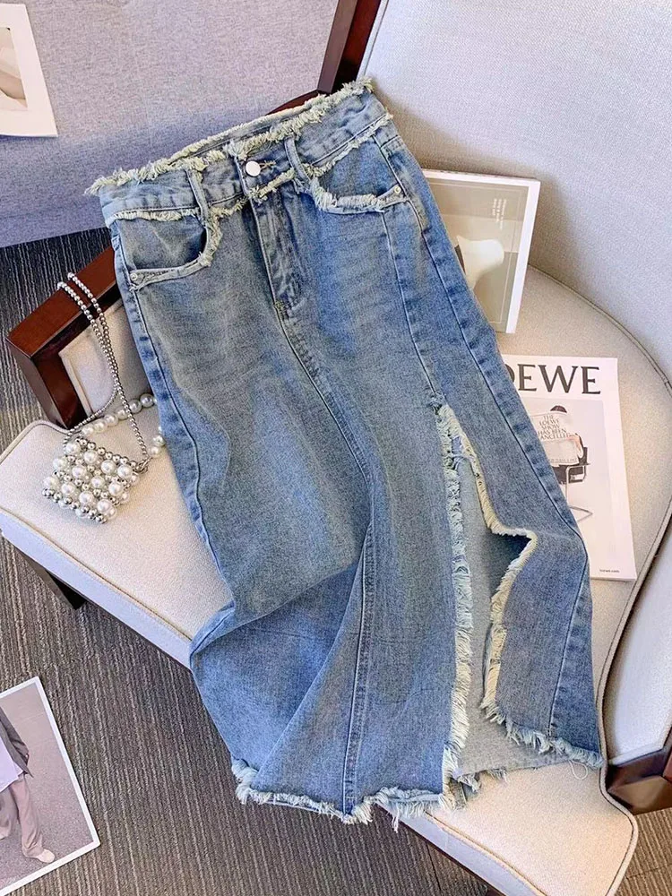A-line High Waist Women Mini Denim Skirts 2024 Autumn New Blue Color Slim Female Split Hem Skirt Raw Edge Design Club Streetwear
A-line High Waist Women Mini Denim Skirts 2024 Autumn New Blue Color Slim Female Split Hem Skirt Raw Edge Design Club Streetwear