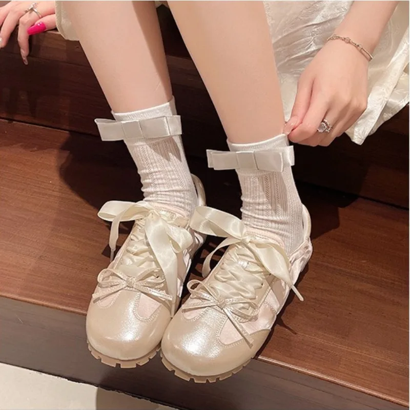 Women Flats Sneakers Designer Lace Up Bow Shoes2026Summer New Trend Casual Running Sneaker Shoes Walking Soft Sandalias De Mujer
Women Flats Sneakers Designer Lace Up Bow Shoes2026Summer New Trend Casual Running Sneaker Shoes Walking Soft Sandalias De Mujer