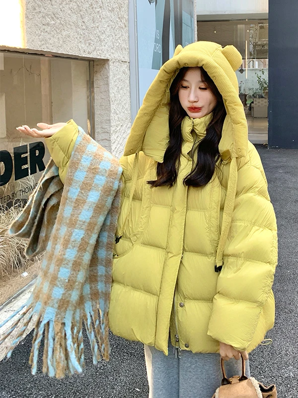 Женская короткая зимняя куртка с капюшоном Yellow Bear, новинка 2025 года, молодежный дизайн, теплая, с наполнителем из белого утиного пуха
Женская короткая зимняя куртка с капюшоном Yellow Bear, новинка 2025 года, молодежный дизайн, теплая, с наполнителем из белого утиного пуха