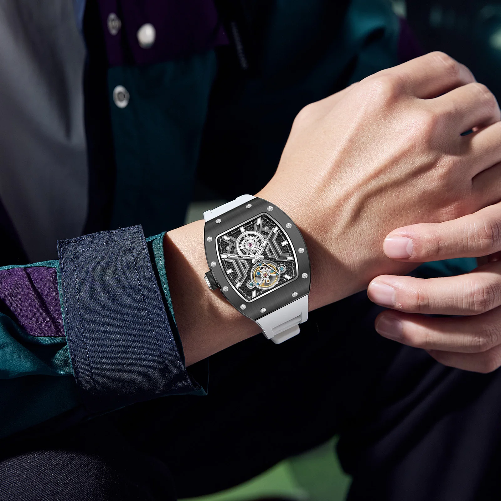 Hollow-out Design New Men Automatic Mechanical Watches Men Luxury Brand Stainless Steel Waterproof Watch Relogio
Hollow-out Design New Men Automatic Mechanical Watches Men Luxury Brand Stainless Steel Waterproof Watch Relogio