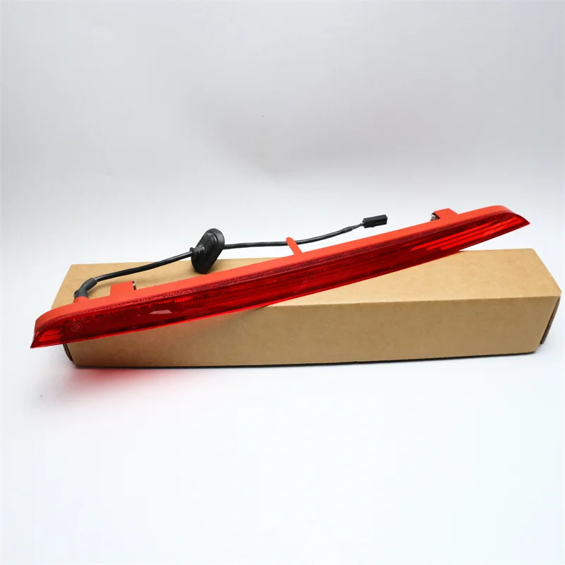 1pc For VW Tharu T-Cross Viloran addtional brake light assembly
1pc For VW Tharu T-Cross Viloran addtional brake light assembly