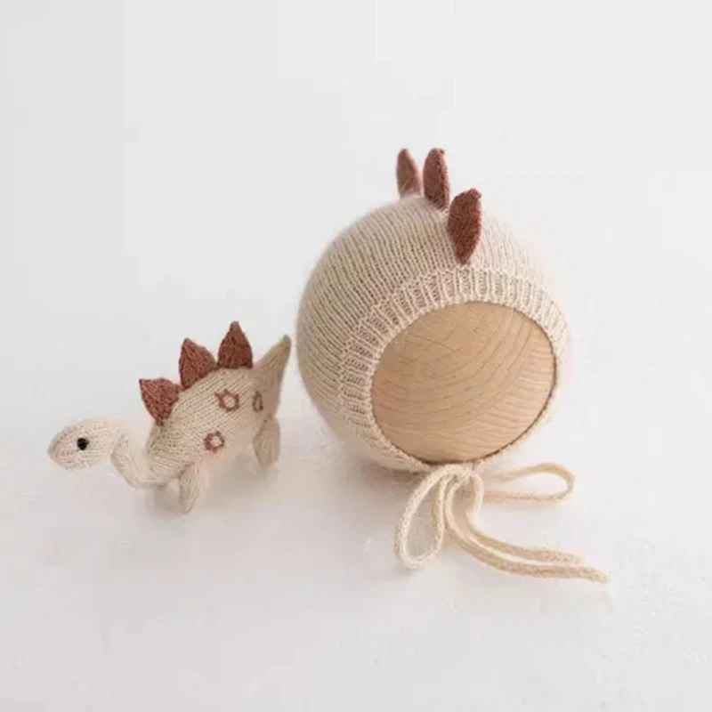 Baby Hat Newborn Photography Accessories Cute Dinosaur Doll + Hand Knit Hat 2pcs/Set Studio Baby Photo Shooting Decoration
Baby Hat Newborn Photography Accessories Cute Dinosaur Doll + Hand Knit Hat 2pcs/Set Studio Baby Photo Shooting Decoration
