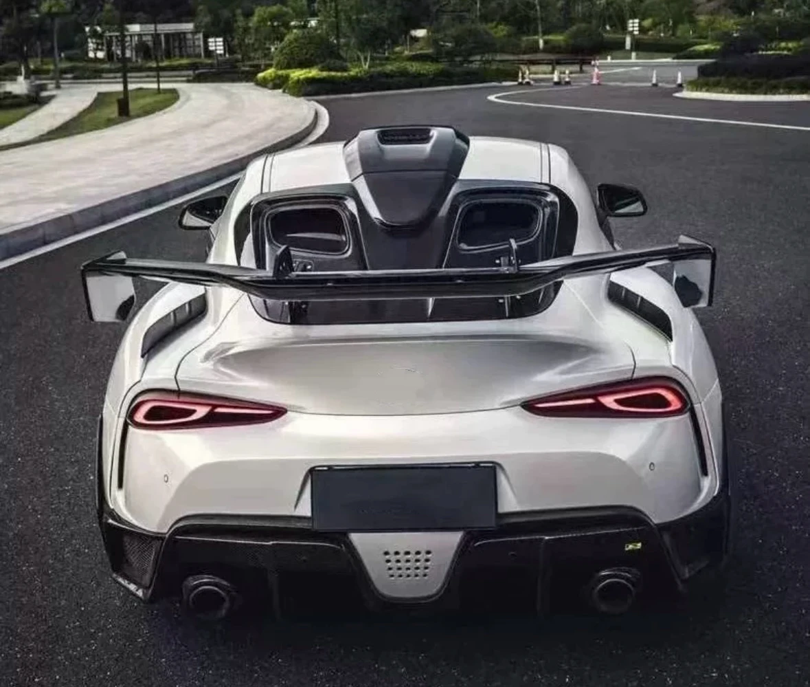 Для Toyota Supra Bull Demon King модифицированный комплект MSY внешний вид комплект хвостовая крышка из углеродного волокна GT большой хвост
Для Toyota Supra Bull Demon King модифицированный комплект MSY внешний вид комплект хвостовая крышка из углеродного волокна GT большой хвост