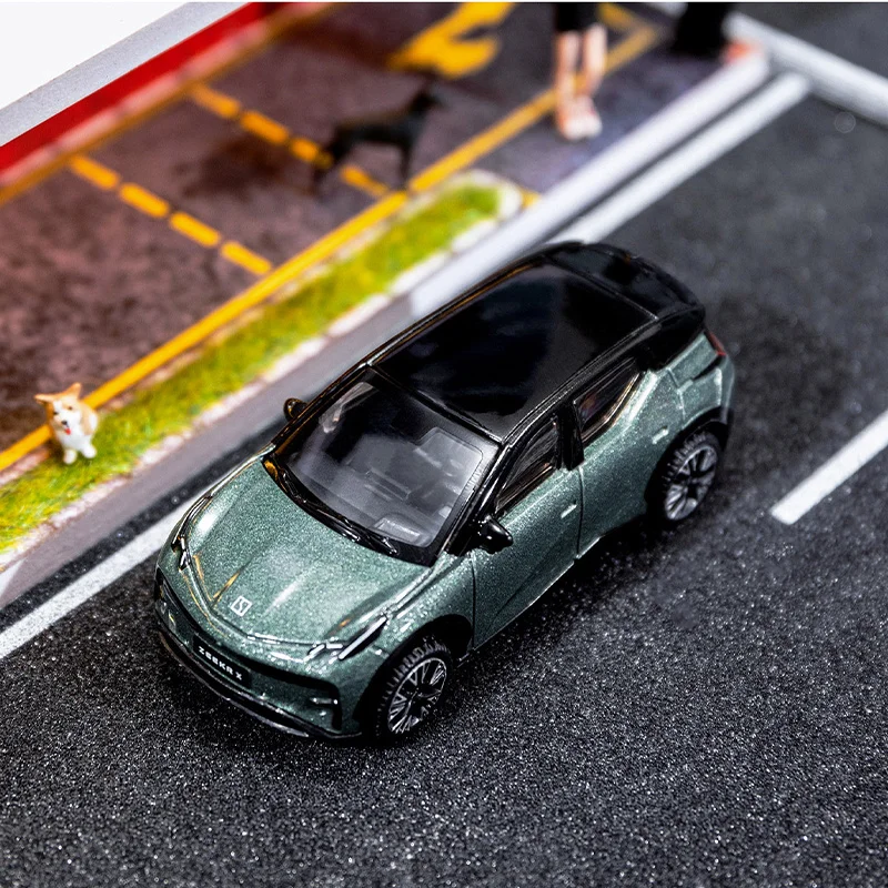 Diecast Original 1:64 Scale Alloy Zeekr X Miniature Toy Car Simulation Classic Model Hobby & Collectibles Souvenir
Diecast Original 1:64 Scale Alloy Zeekr X Miniature Toy Car Simulation Classic Model Hobby & Collectibles Souvenir