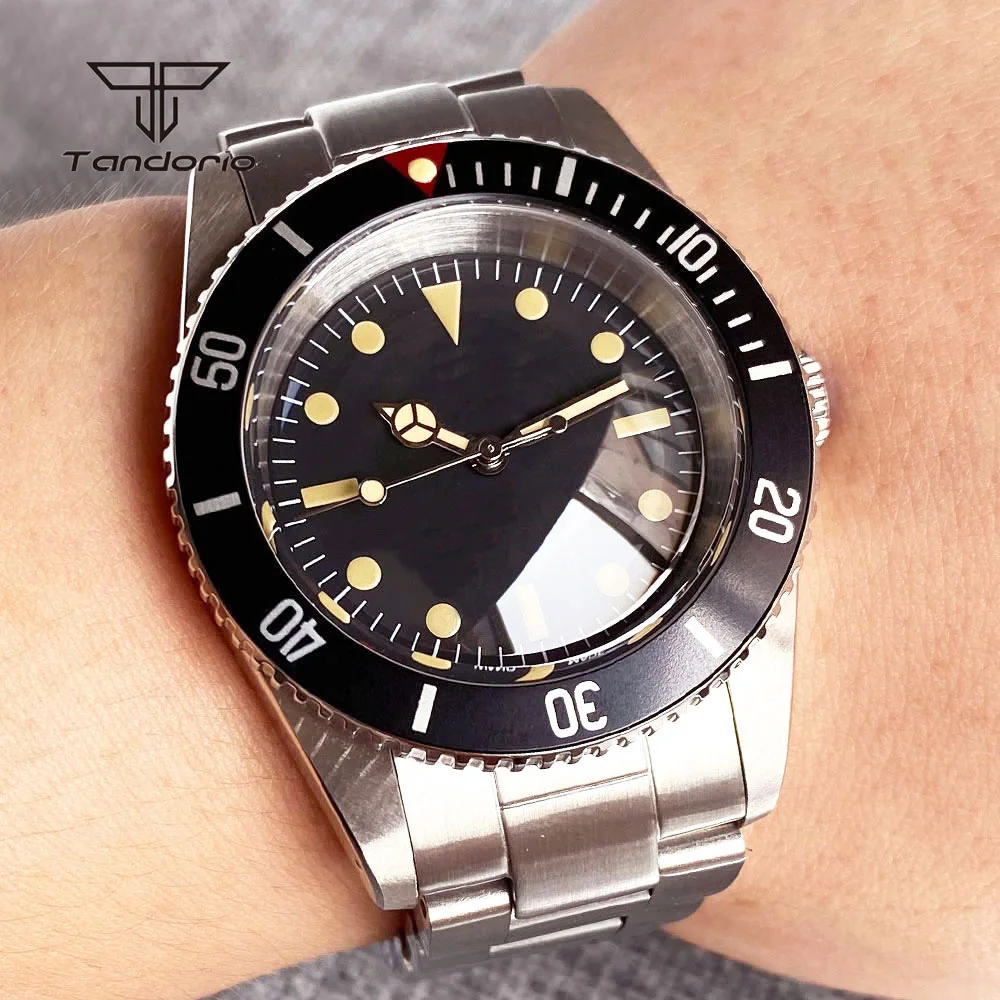 Tandorio Steel 38 мм дайверские механические мужские модные часы с куполообразным сапфиром NH35/PT5000 автоматические водонепроницаемые наручные часы Movt Lume
Tandorio Steel 38 мм дайверские механические мужские модные часы с куполообразным сапфиром NH35/PT5000 автоматические водонепроницаемые наручные часы Movt Lume