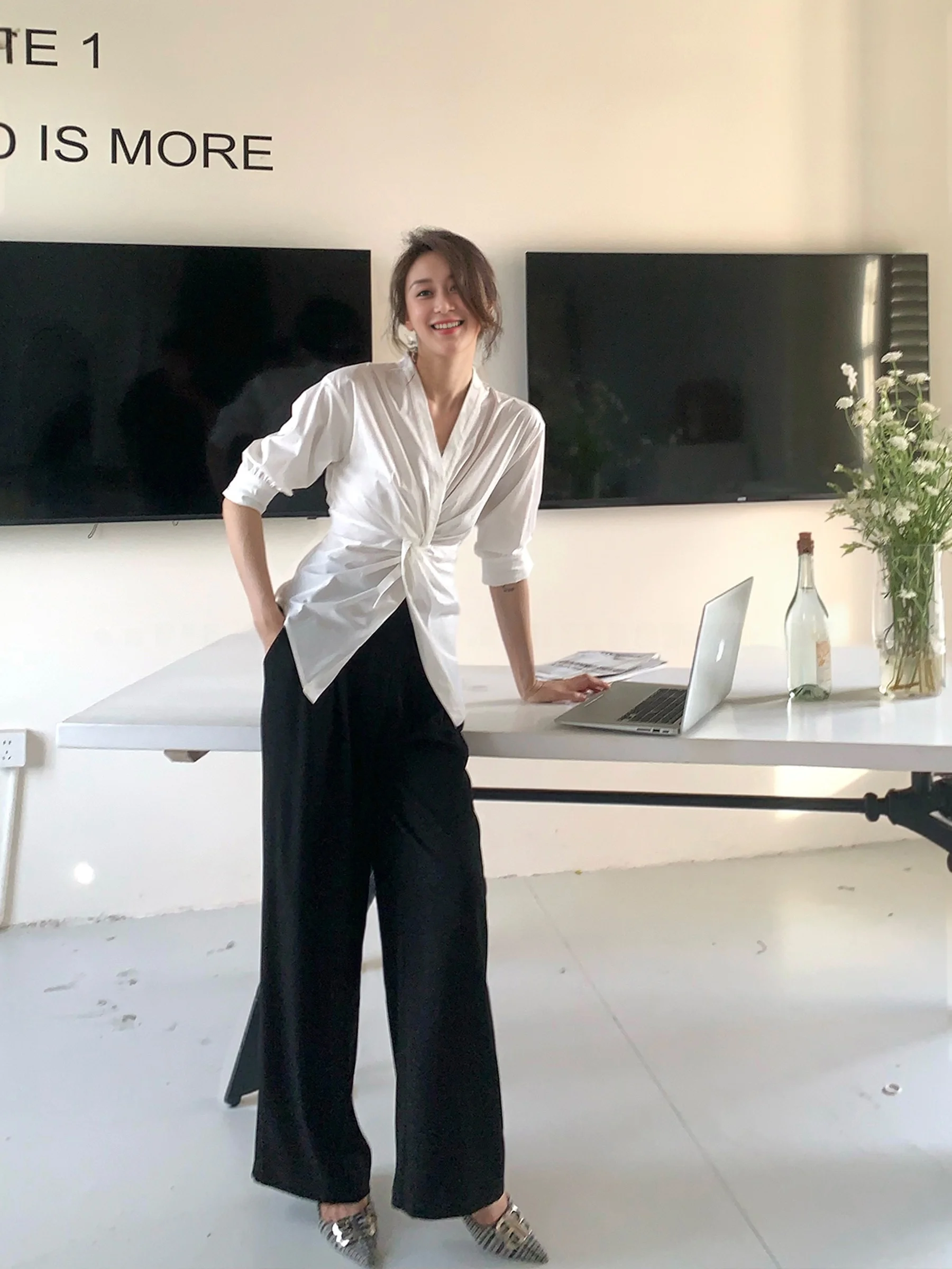 Garbociaga Women's Loose Wide Leg Air Conditioned Pants Breathable High Waist Casual Trousers Asymmetric Design Summer Faion
Garbociaga Women's Loose Wide Leg Air Conditioned Pants Breathable High Waist Casual Trousers Asymmetric Design Summer Faion