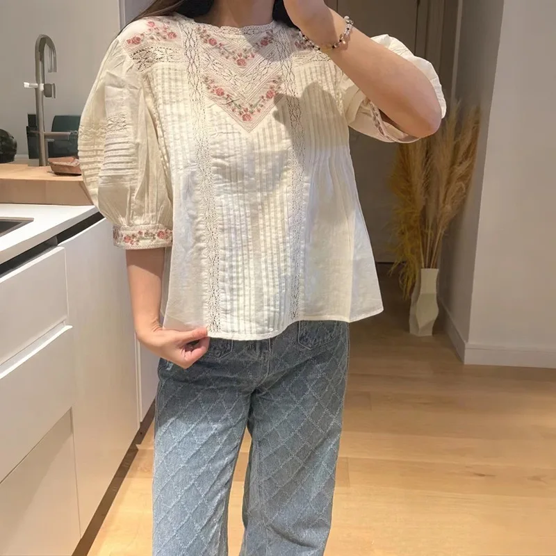Summer Cotton Embroidered Floral Heavy Embroidery Lace Bubble Sleeve Overhead Shirt Girls Breathable Short Sleeve round Neck ...
Summer Cotton Embroidered Floral Heavy Embroidery Lace Bubble Sleeve Overhead Shirt Girls Breathable Short Sleeve round Neck ...