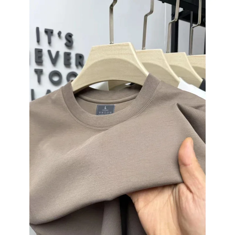 2025 new seamless short sleeved round neck premium brand T-shirt for men summer fashion high-end silk cotton casual sports top
2025 new seamless short sleeved round neck premium brand T-shirt for men summer fashion high-end silk cotton casual sports top