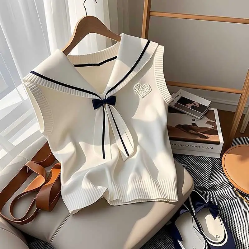 Preppy Style Sailor Collar Bow Waistcoat 2025 Summer New Women Clothing Korean Slim Knitting Sleeveless Pullovers Femme Top Tee
Preppy Style Sailor Collar Bow Waistcoat 2025 Summer New Women Clothing Korean Slim Knitting Sleeveless Pullovers Femme Top Tee