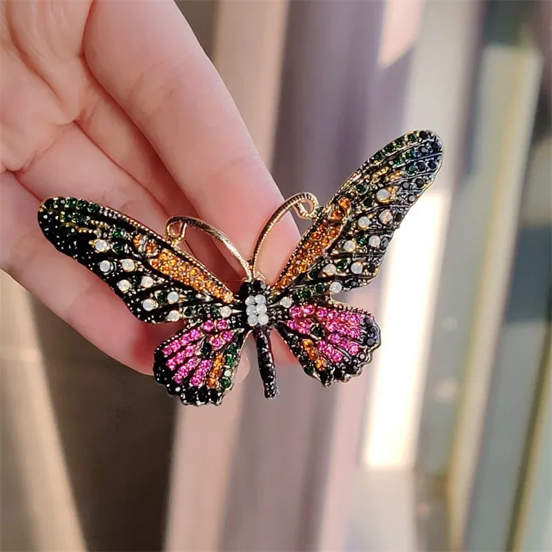 Fashion Colorful Butterfly Zircon Brooches For Women Shiny Crystal Lapel Brooch Pin Trendy Clothing Jewelry Accessories
Fashion Colorful Butterfly Zircon Brooches For Women Shiny Crystal Lapel Brooch Pin Trendy Clothing Jewelry Accessories