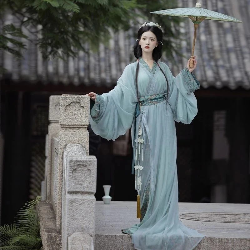 2025 new chinese restored ancient zhan guo dynasty hanfu costume long tail straight skirt big sleeve yarn elegant period robe
2025 new chinese restored ancient zhan guo dynasty hanfu costume long tail straight skirt big sleeve yarn elegant period robe