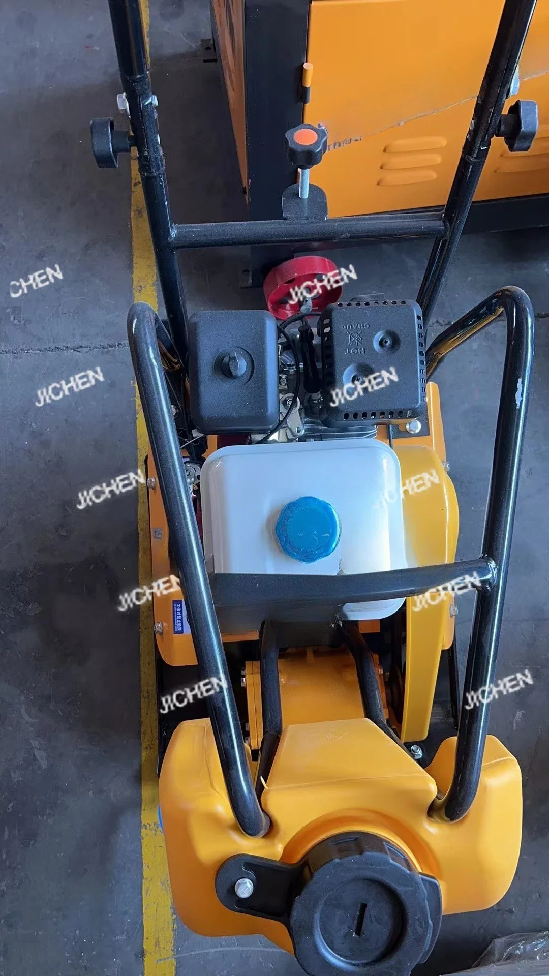 Вибрационный ручной компактор-плита RJC высокого качества, портативный
Вибрационный ручной компактор-плита RJC высокого качества, портативный