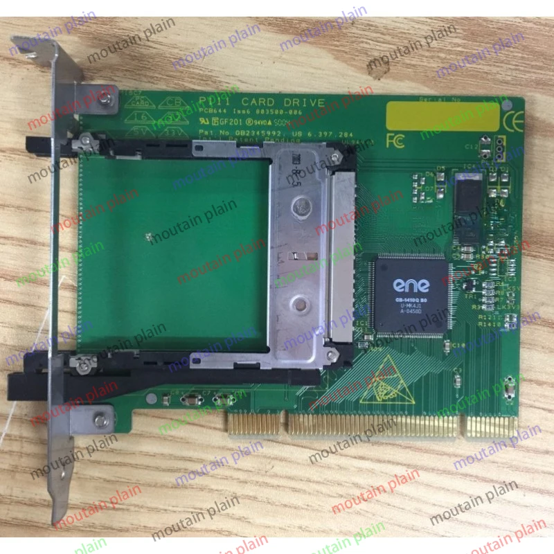 CARD DRIVEP111 PCB644 Iss6 803500-006 008612EX Pat.REV 2.00 No. GB2345992 US 6.397.284 P111
CARD DRIVEP111 PCB644 Iss6 803500-006 008612EX Pat.REV 2.00 No. GB2345992 US 6.397.284 P111