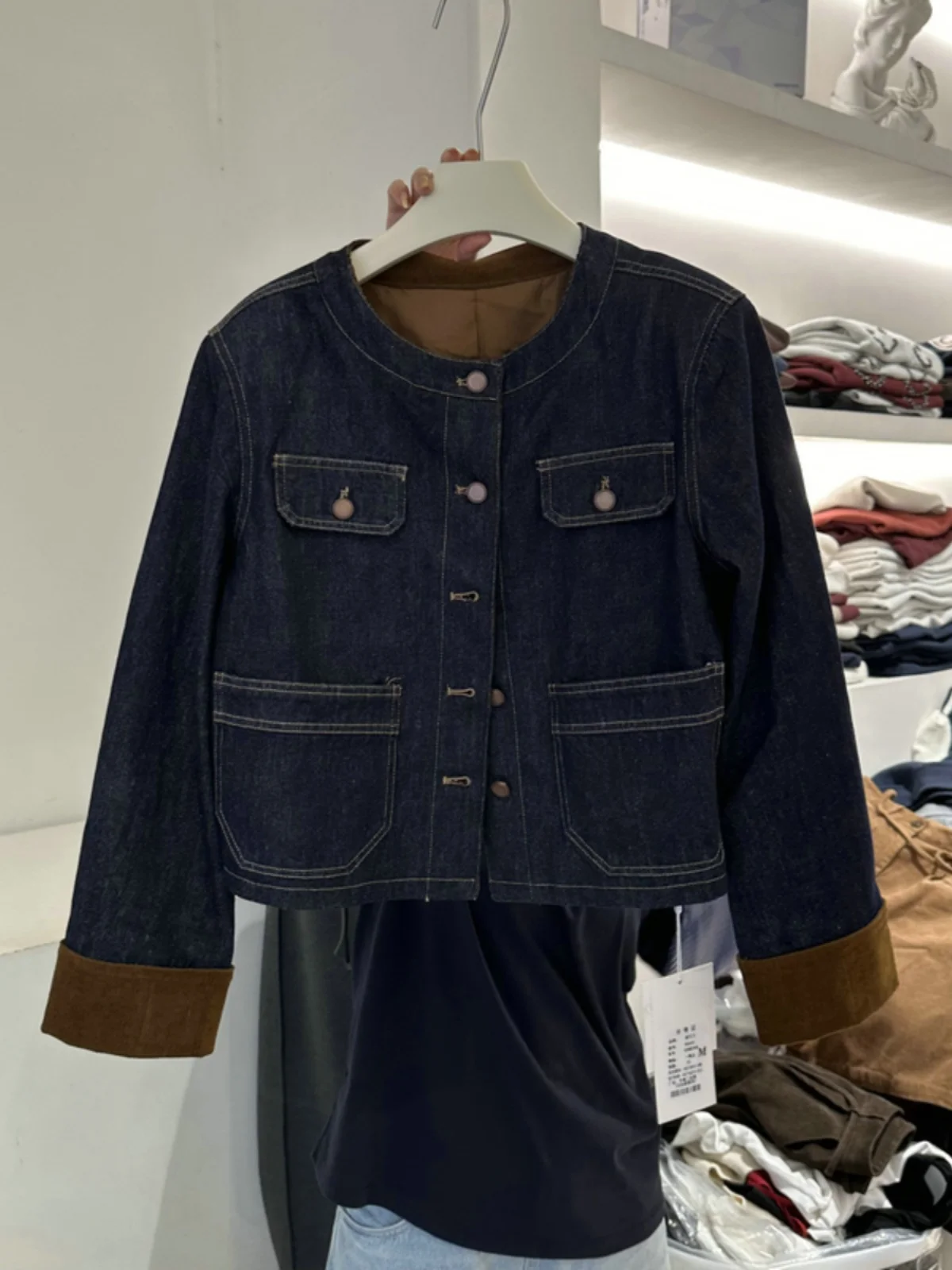 Casual R9020 Jacket Station Spring Color Block Corduroy Shirt Sleeve Single Button Denim Jacket Women's Straight Tube Cotton ...
Casual R9020 Jacket Station Spring Color Block Corduroy Shirt Sleeve Single Button Denim Jacket Women's Straight Tube Cotton ...