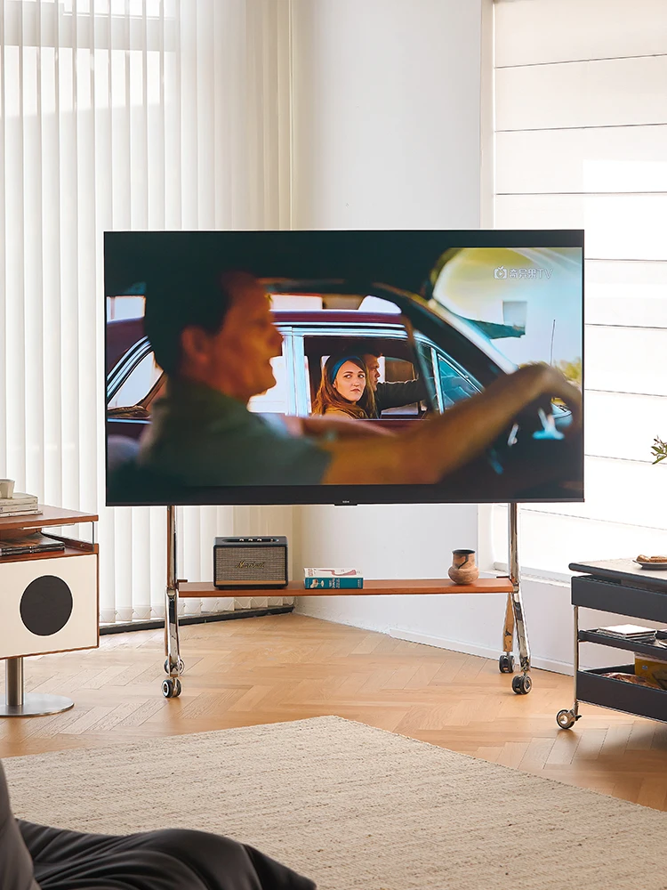 Съемная подставка под телевизор, от пола до потолка, в стиле ретро из нержавеющей стали.
Съемная подставка под телевизор, от пола до потолка, в стиле ретро из нержавеющей стали.