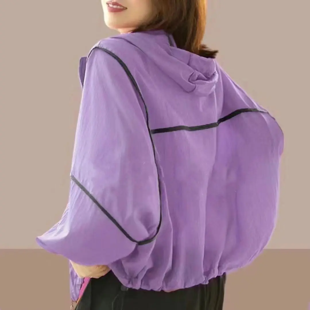 Sunscreen Clothing Female Summer 2025 New Loose Lightweight Breathable UV Resistant Hooded Jacket Women's Short Outwear Top
Sunscreen Clothing Female Summer 2025 New Loose Lightweight Breathable UV Resistant Hooded Jacket Women's Short Outwear Top