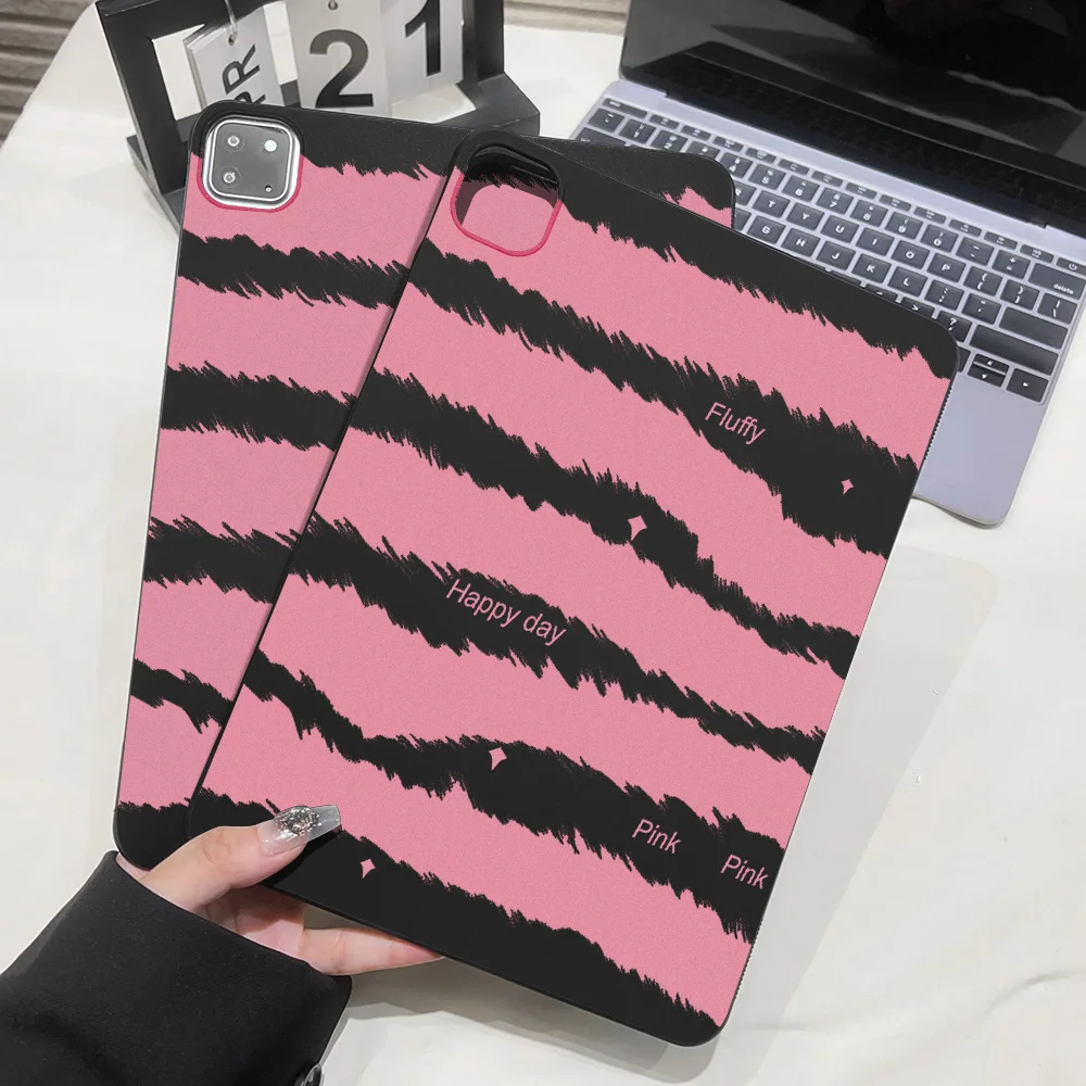 Matte Finish Tablet Case for Apple iPad Pro 9.7 10.5 12.9 13 Air 2 3 11 13 mini 5 6 7 Shell Fluffy Texture Retro Girl Aesthetic
Matte Finish Tablet Case for Apple iPad Pro 9.7 10.5 12.9 13 Air 2 3 11 13 mini 5 6 7 Shell Fluffy Texture Retro Girl Aesthetic