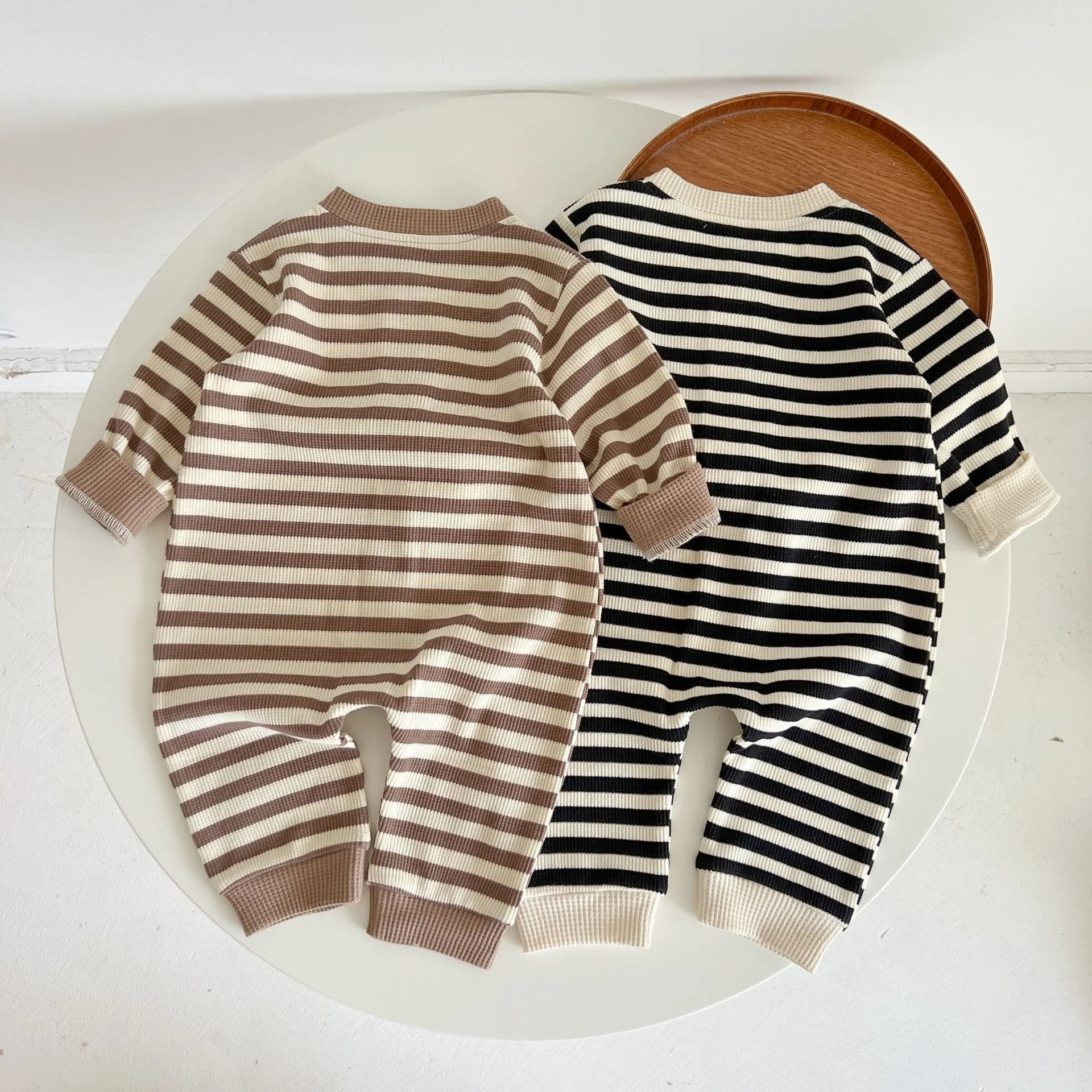 Striped Boys Cotton Baby Girls One Piece Coverall Jumpsuits Toddler Bodysuits Infant Outfit Rompers For Spring Autumn 0-36Months
Striped Boys Cotton Baby Girls One Piece Coverall Jumpsuits Toddler Bodysuits Infant Outfit Rompers For Spring Autumn 0-36Months