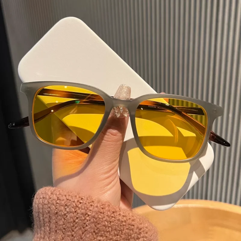 Trendy Square Gradient Sunglasses Unisex New Fashion Cat Eye Sun Glasses Retro Summer Outdoor Ultraviolet Eyewear Protection
Trendy Square Gradient Sunglasses Unisex New Fashion Cat Eye Sun Glasses Retro Summer Outdoor Ultraviolet Eyewear Protection