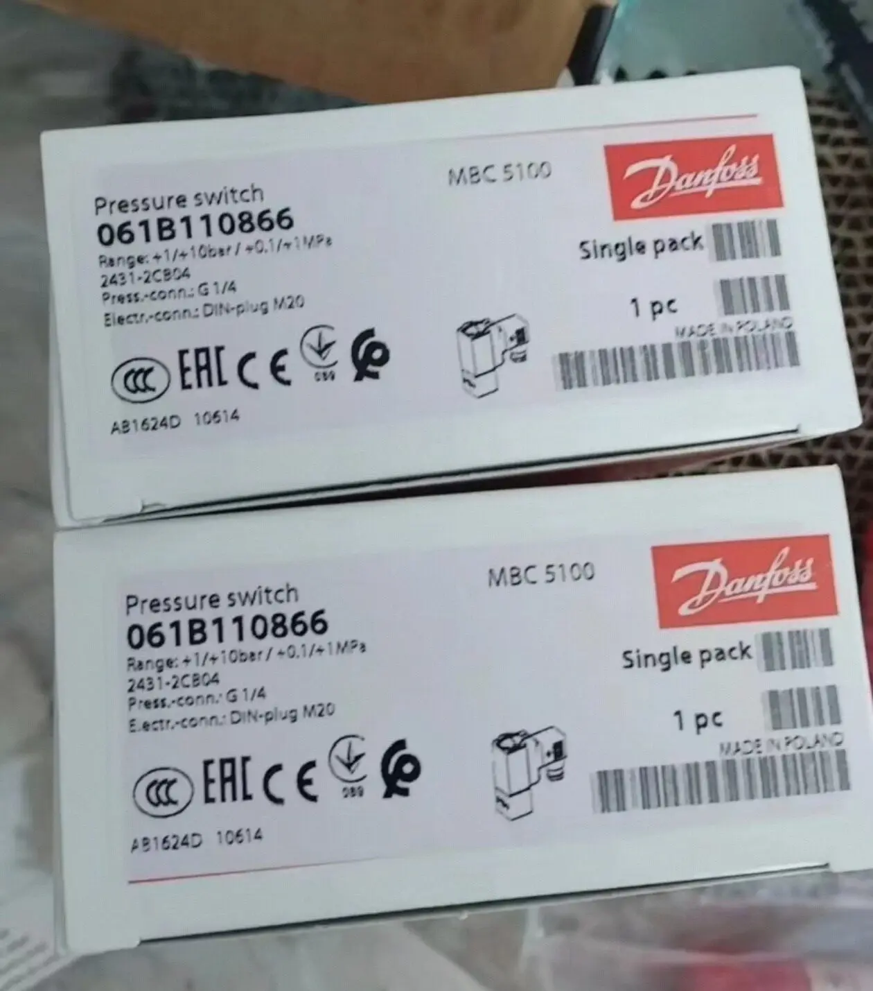 Model 061B110866 New Danfoss Pressure Switchin stock
Model 061B110866 New Danfoss Pressure Switchin stock