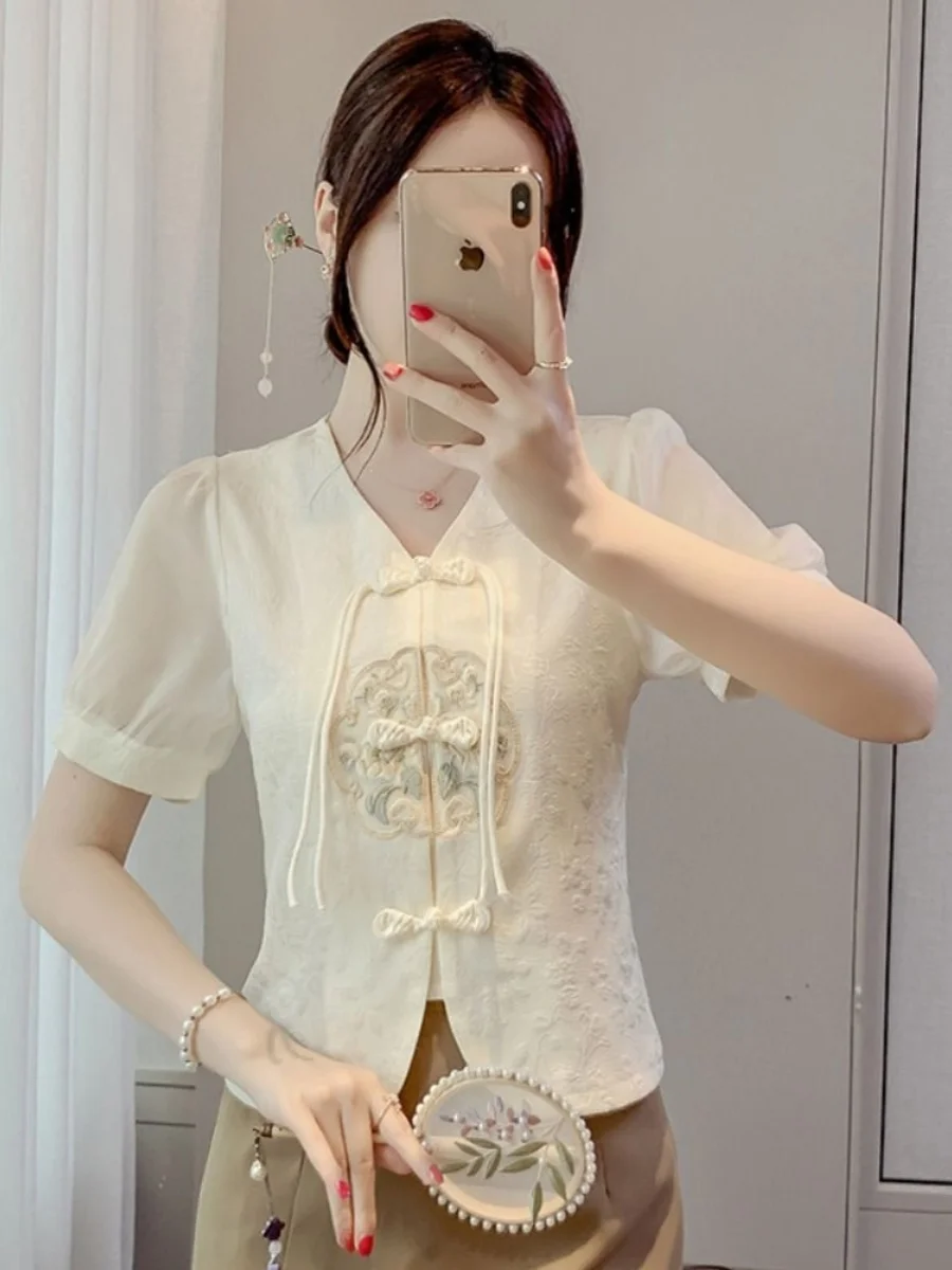 New Chinese Style V-Neck Embroidered Shirt Women's Summer Slimming Short Sleeve Top Tagkita Brand Regular Sleeve Length
New Chinese Style V-Neck Embroidered Shirt Women's Summer Slimming Short Sleeve Top Tagkita Brand Regular Sleeve Length