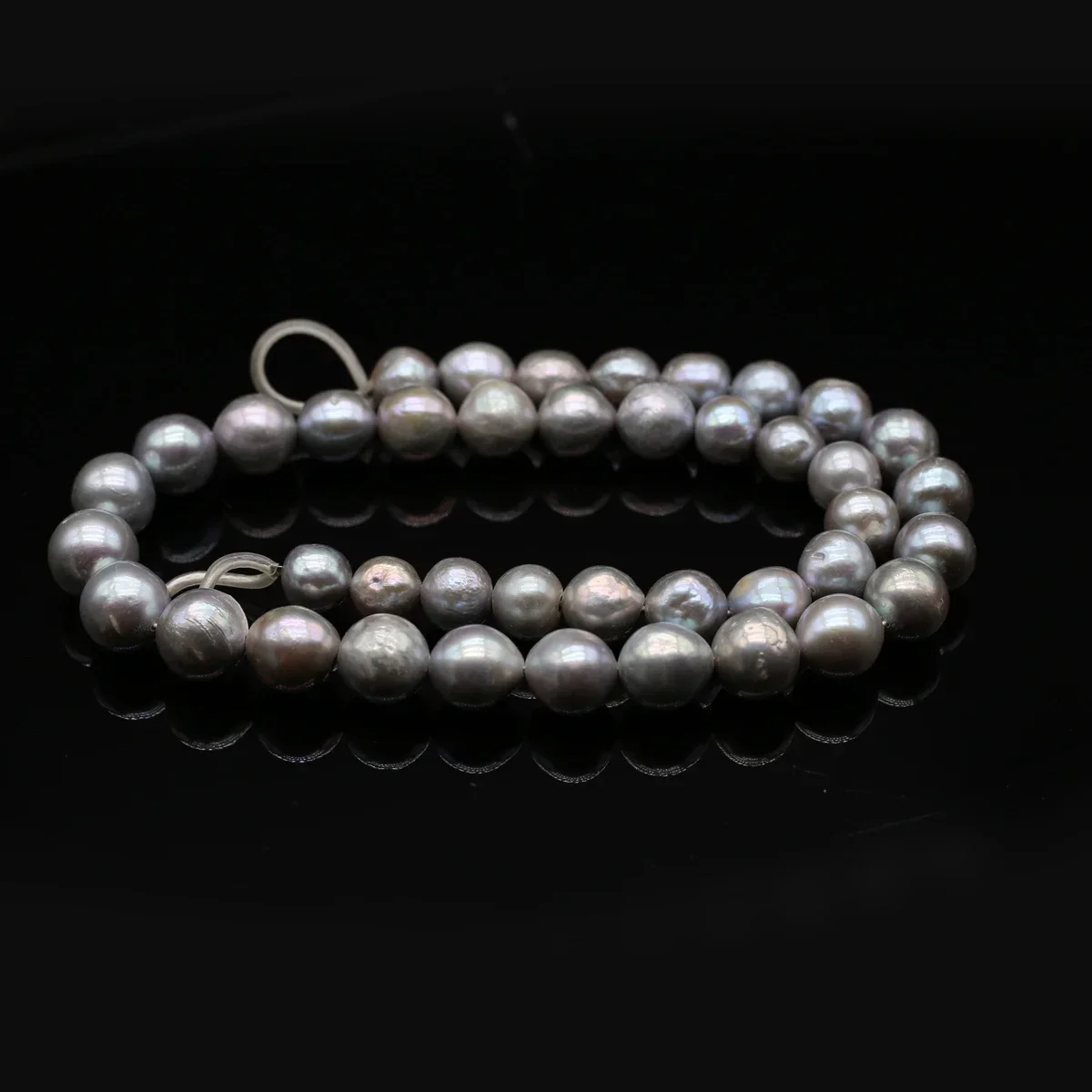 9-11mm5A Authenti Elegance Natural Freshwater Gray NearRound Pearl Isolated Bead Jewelry Make DIY Necklace Bracelet Accessories
9-11mm5A Authenti Elegance Natural Freshwater Gray NearRound Pearl Isolated Bead Jewelry Make DIY Necklace Bracelet Accessories