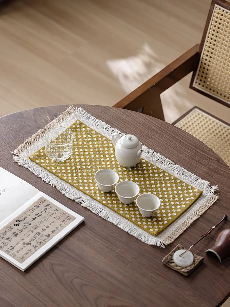 New Chinese Style Double Layer Waterproof Tea Mat Dry Pounding Tea Table Cloth Art Heat Insulation Pad Double Side Use
New Chinese Style Double Layer Waterproof Tea Mat Dry Pounding Tea Table Cloth Art Heat Insulation Pad Double Side Use