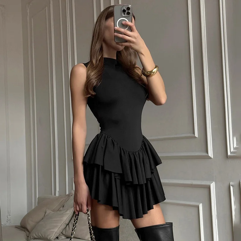 TARUXY Tiered Wave Pleated Dress Women's Fashion Sleeveless Round Neck Solid Color Mini Dress Sexy Slim Summer Party Clubwear
TARUXY Tiered Wave Pleated Dress Women's Fashion Sleeveless Round Neck Solid Color Mini Dress Sexy Slim Summer Party Clubwear
