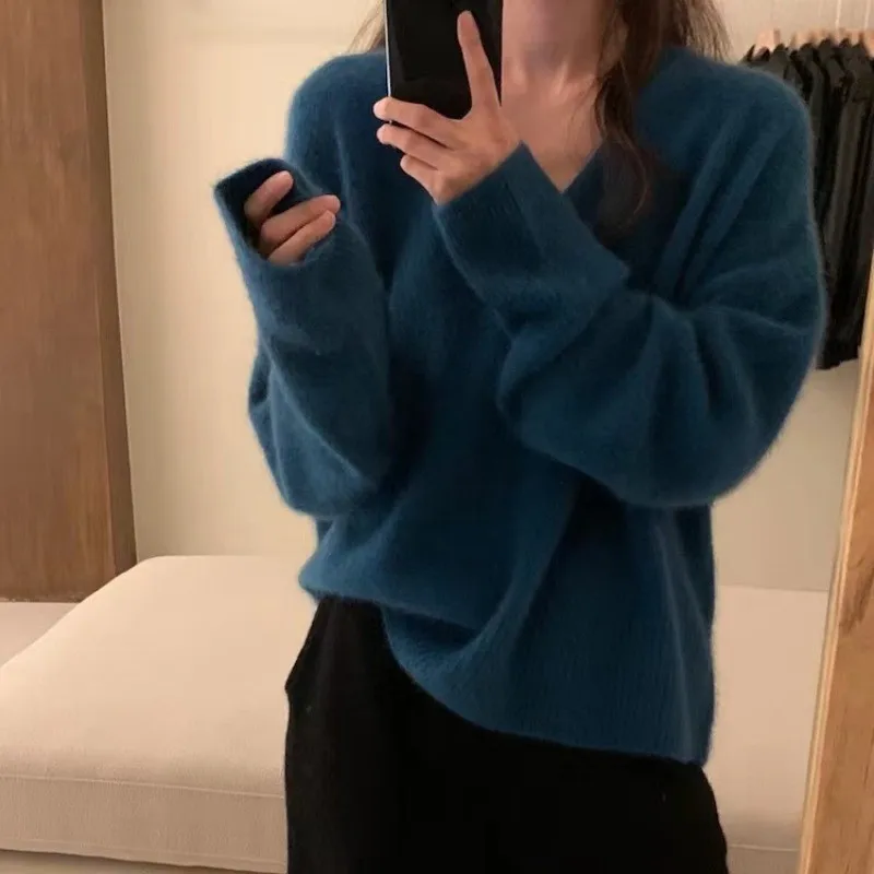 Alobee Retro Red V-Neck Bear Fur Knitted Sweater Women's Spring Autumn Loose Lazy Sle Long Sve Knit irt Comfortable Soft
Alobee Retro Red V-Neck Bear Fur Knitted Sweater Women's Spring Autumn Loose Lazy Sle Long Sve Knit irt Comfortable Soft