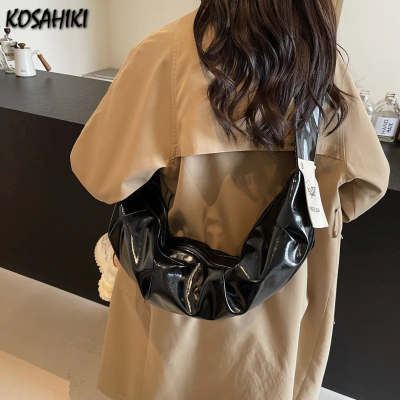 Streetwear Vintage Solid Shoulder Shoulder Crossbody Bags Causal Simple Women's Handbags Fashion Trendy Ita Bag Y2k Aesthetic
Streetwear Vintage Solid Shoulder Shoulder Crossbody Bags Causal Simple Women's Handbags Fashion Trendy Ita Bag Y2k Aesthetic
