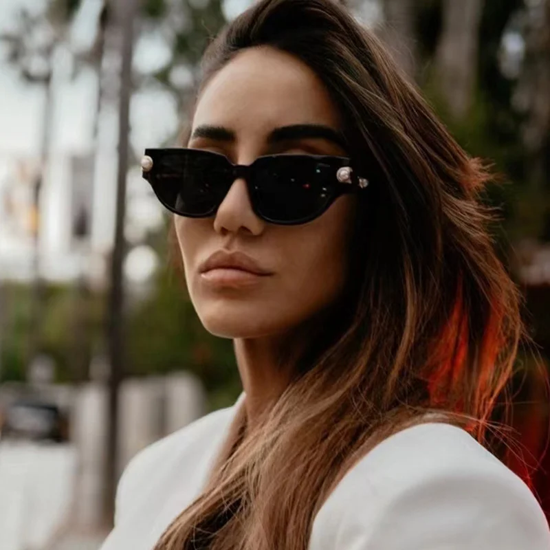 2023 Classic Retro Cat Eye Luxury Sunglasses Sexy Women Brand Designer Men Trendy Multicolor Eyewear for Men Punk Style UV400
2023 Classic Retro Cat Eye Luxury Sunglasses Sexy Women Brand Designer Men Trendy Multicolor Eyewear for Men Punk Style UV400