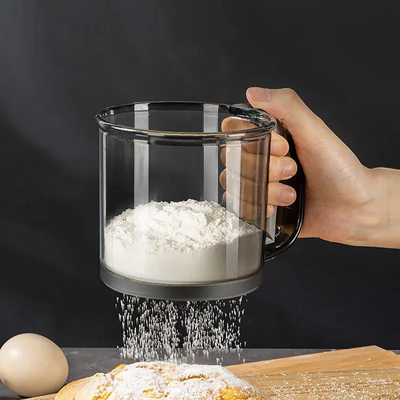 New Kitchen Flour Sieve Handheld Semi-automatic Sugar Sifter Powder Shaker Handle Measuring Cup Making Tool Baking Kitchen Tools
New Kitchen Flour Sieve Handheld Semi-automatic Sugar Sifter Powder Shaker Handle Measuring Cup Making Tool Baking Kitchen Tools